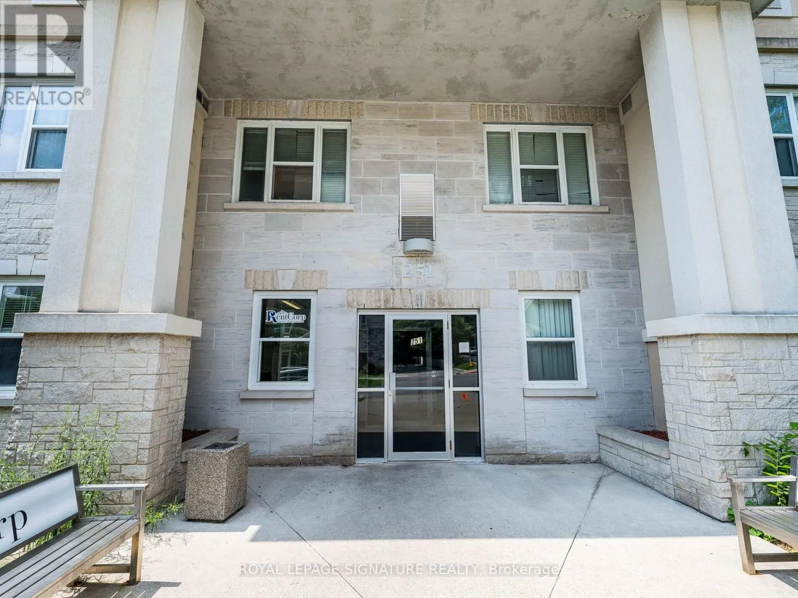 206 - 251 LESTER STREET