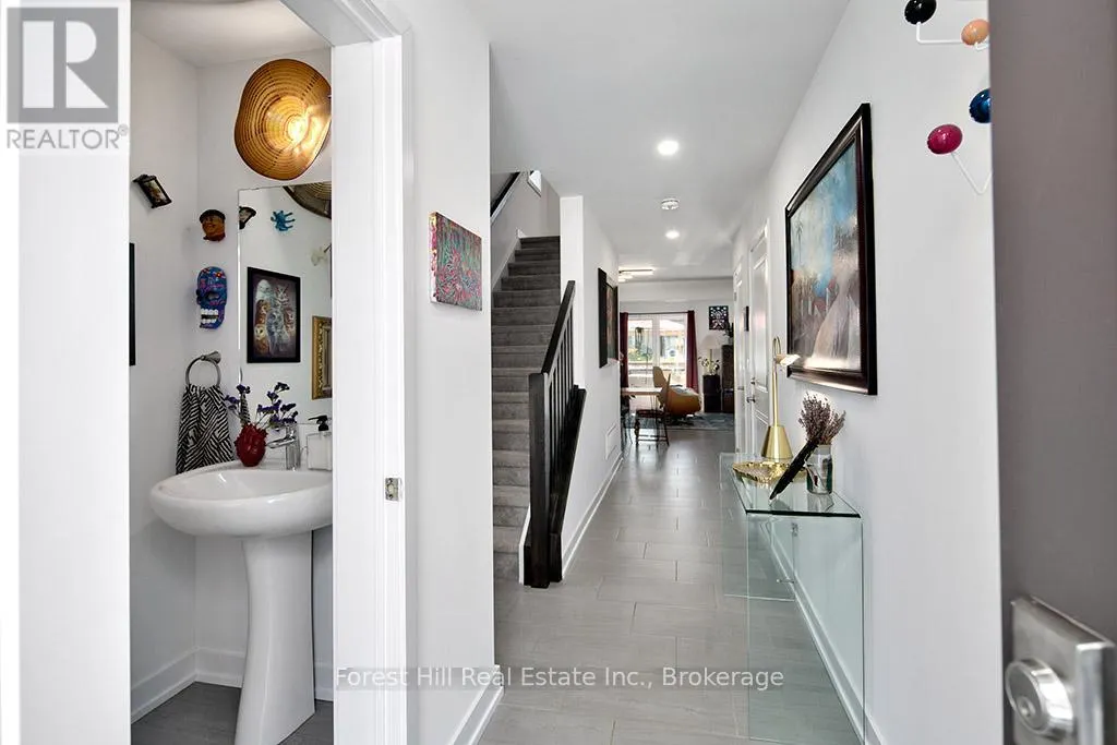 123 MULLIN STREET