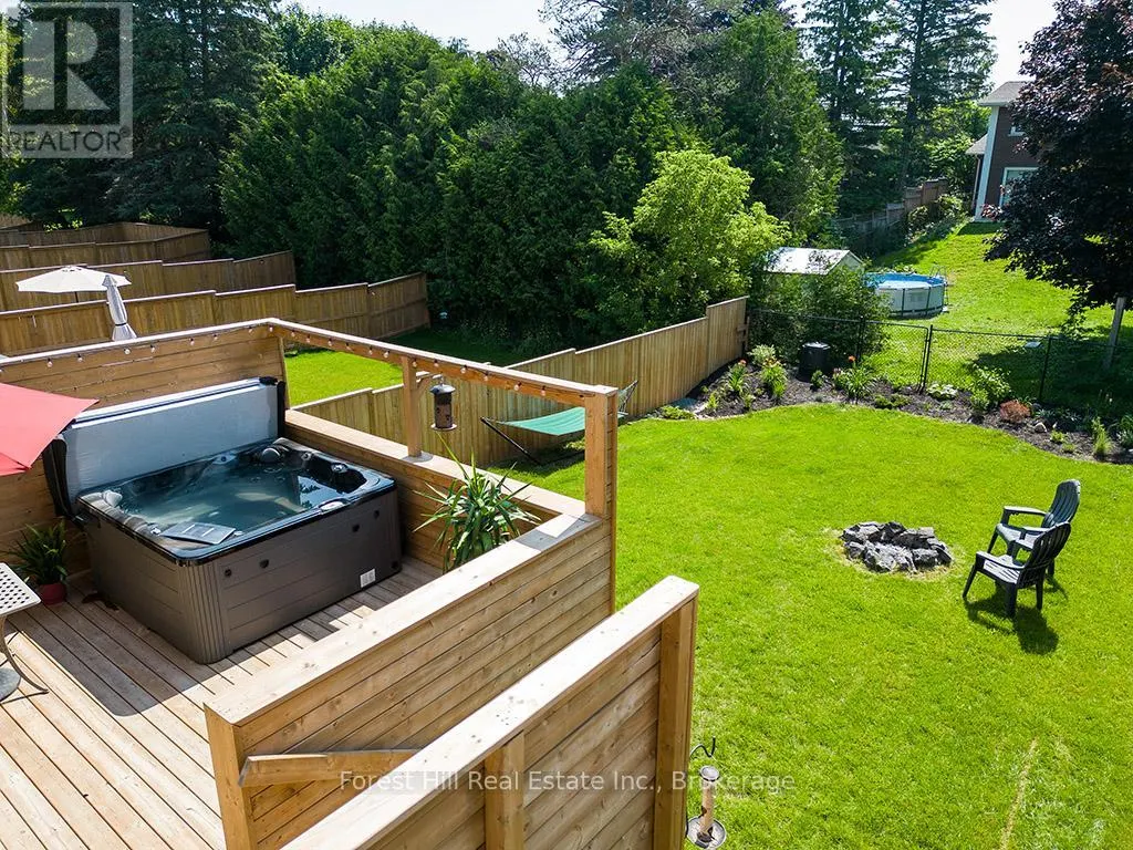 123 MULLIN STREET