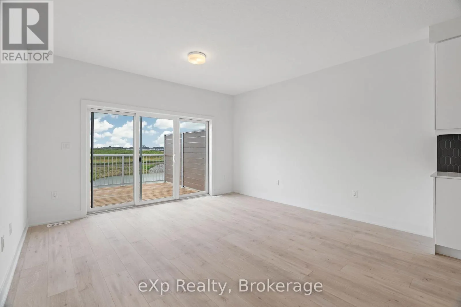 76 CYGNET DRIVE
