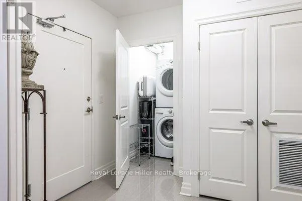 111 - 255 JOHN STREET, #111