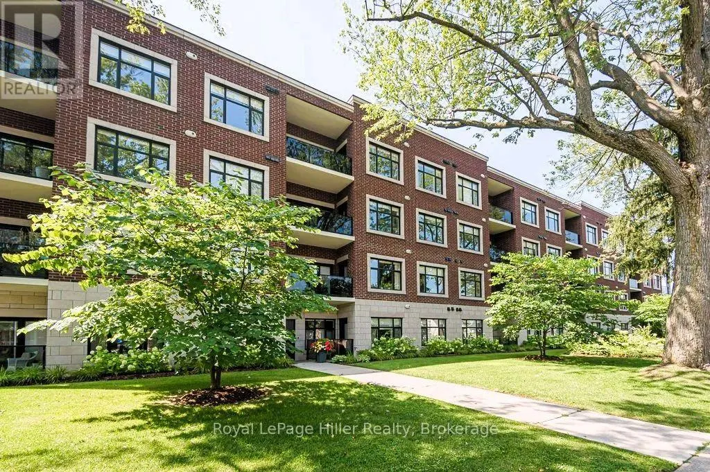 111 - 255 JOHN STREET, #111