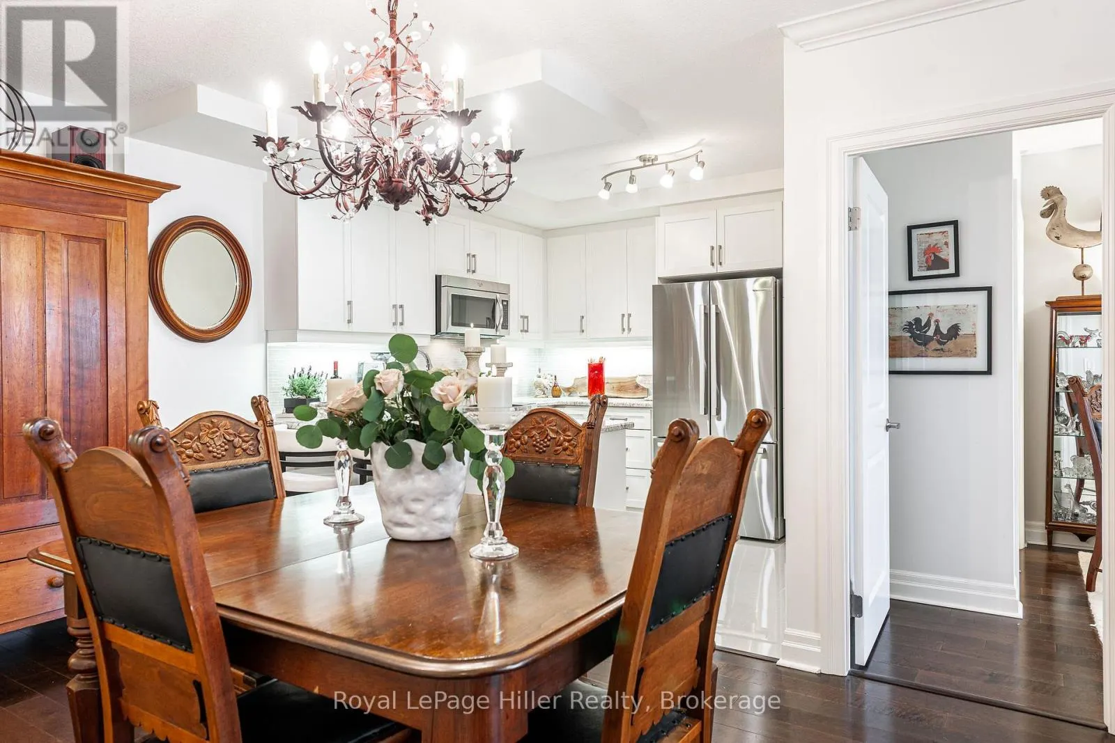 111 - 255 JOHN STREET, #111