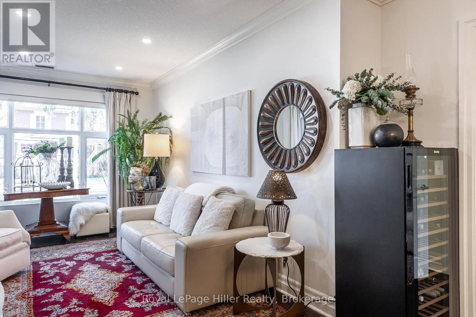 111 - 255 JOHN STREET, #111
