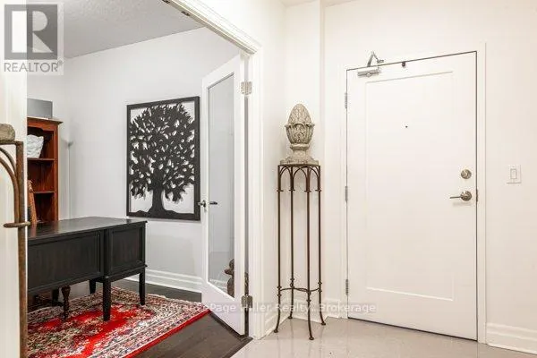 111 - 255 JOHN STREET, #111
