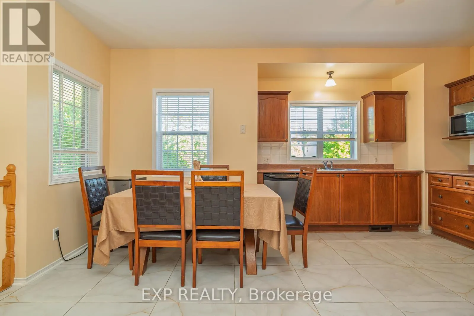 1567 RUMFORD DRIVE