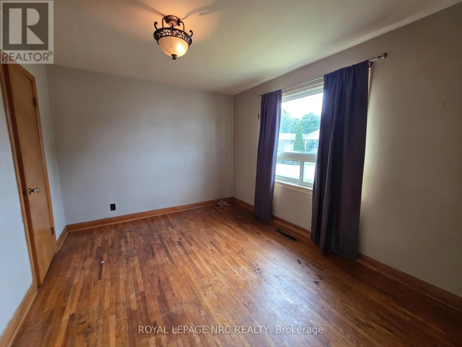 849 HARRIET STREET