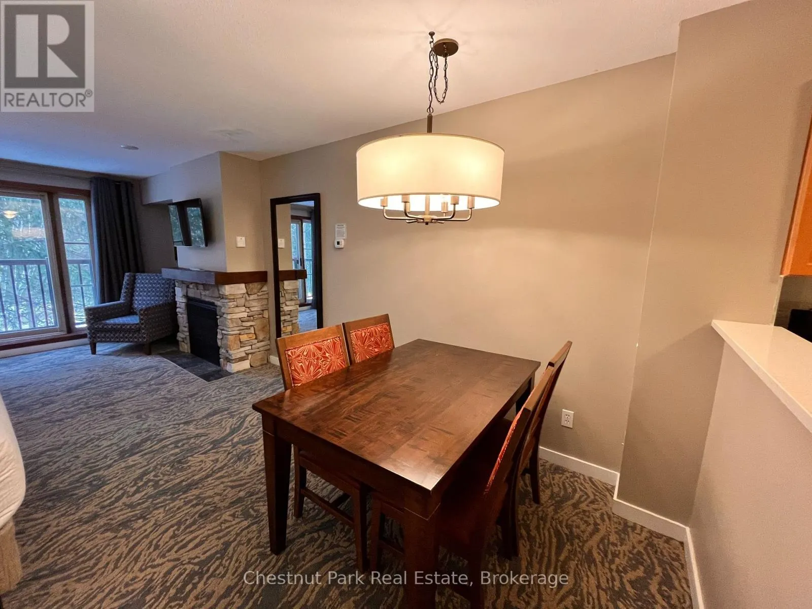 213 - 156 JOZO WEIDER BOULEVARD, #213