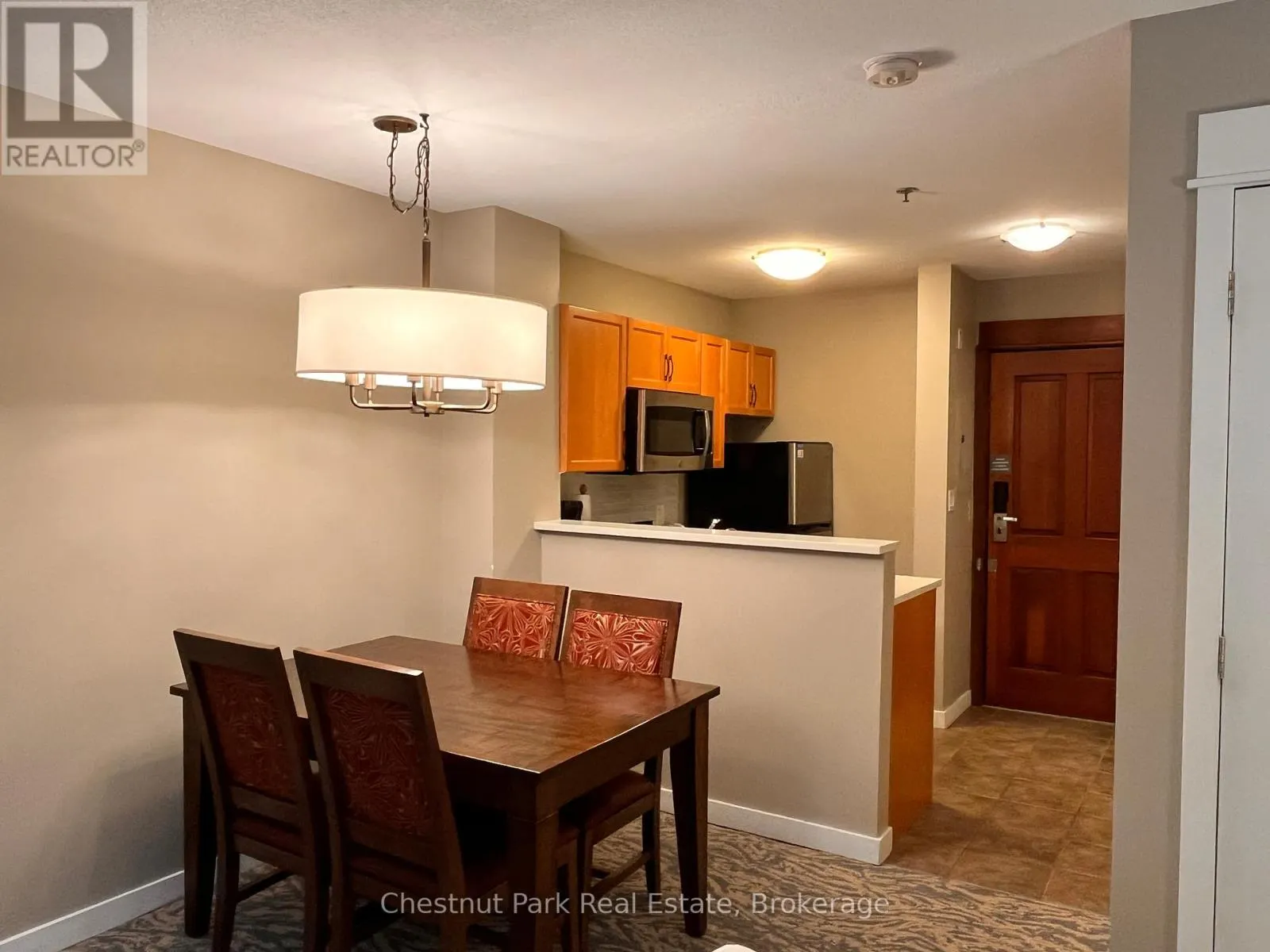 213 - 156 JOZO WEIDER BOULEVARD, #213