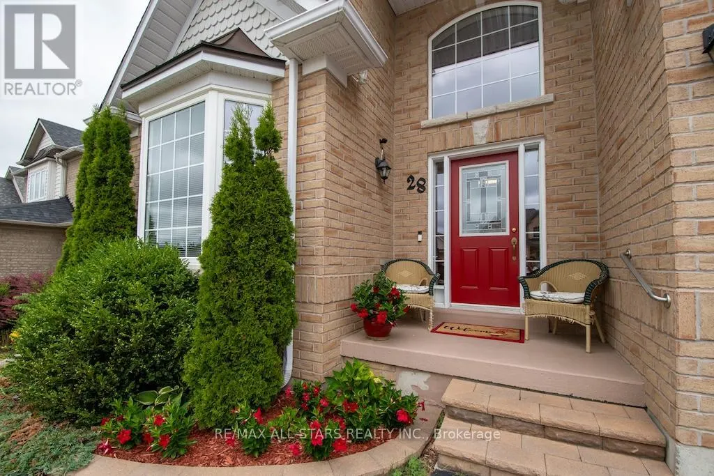28 ELLIS CRESCENT