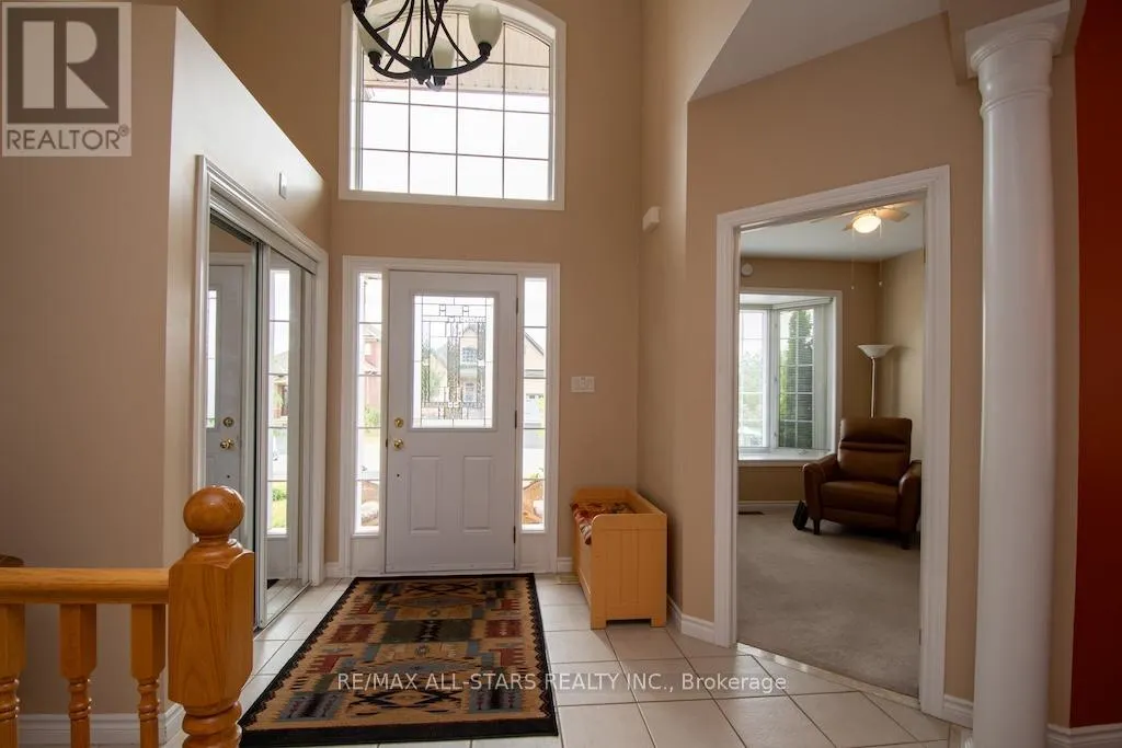 28 ELLIS CRESCENT