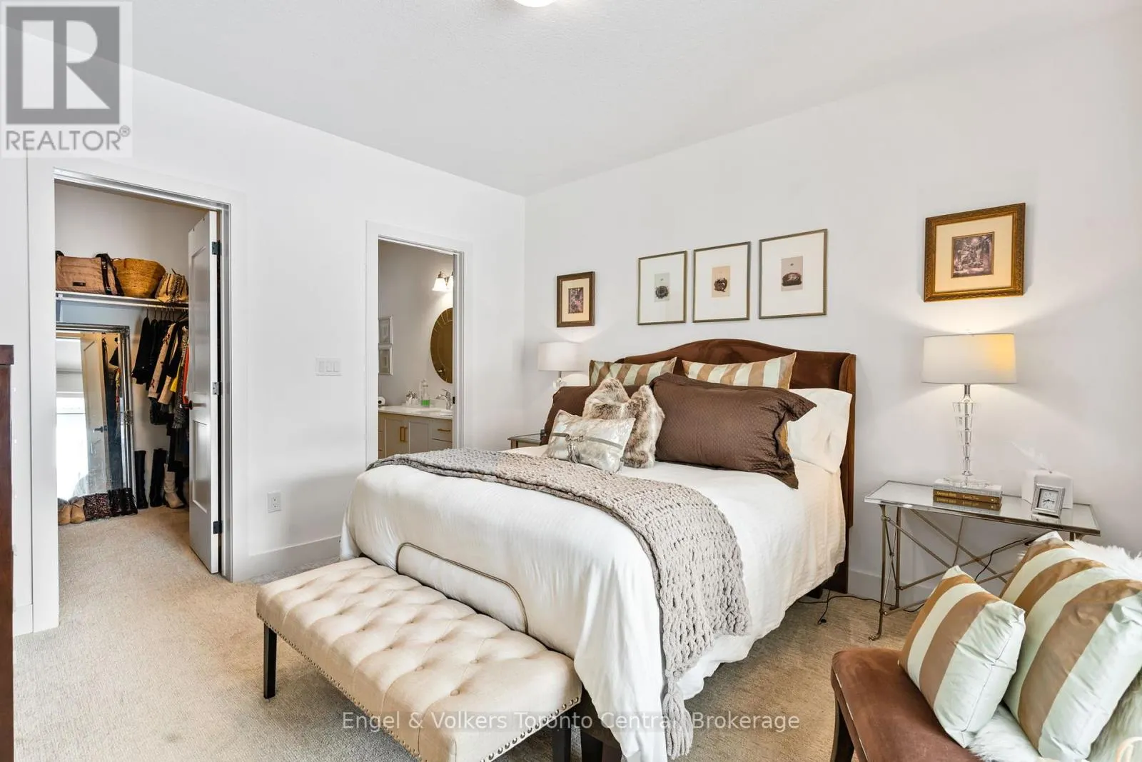 306 SANDPIPER LANE
