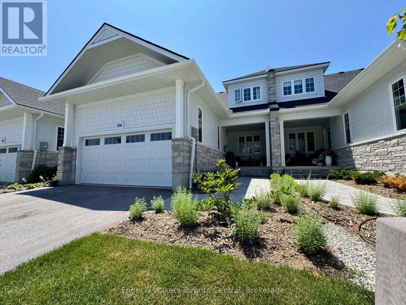 306 SANDPIPER LANE