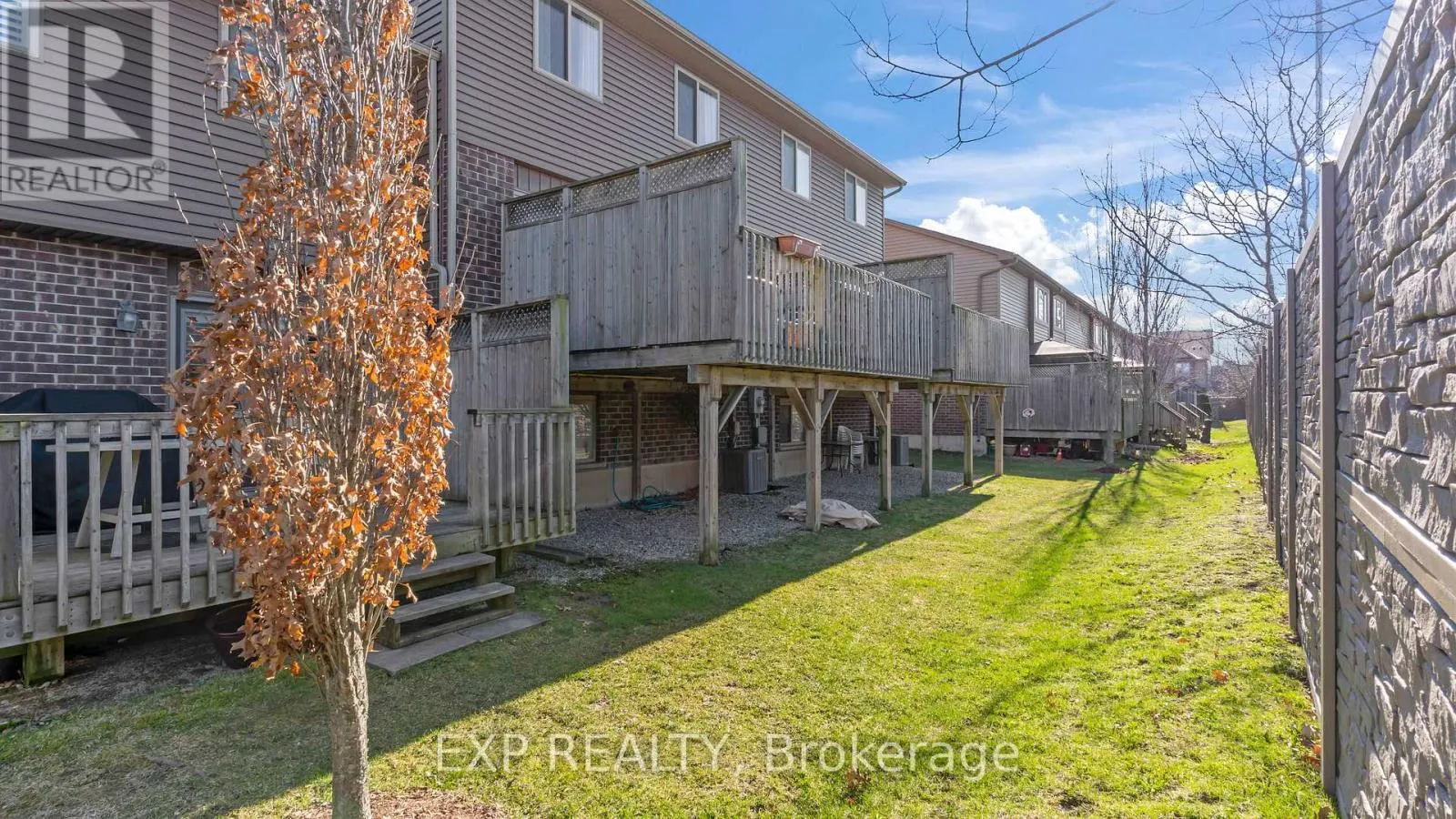 52 - 2635 BATEMAN TRAIL, #52