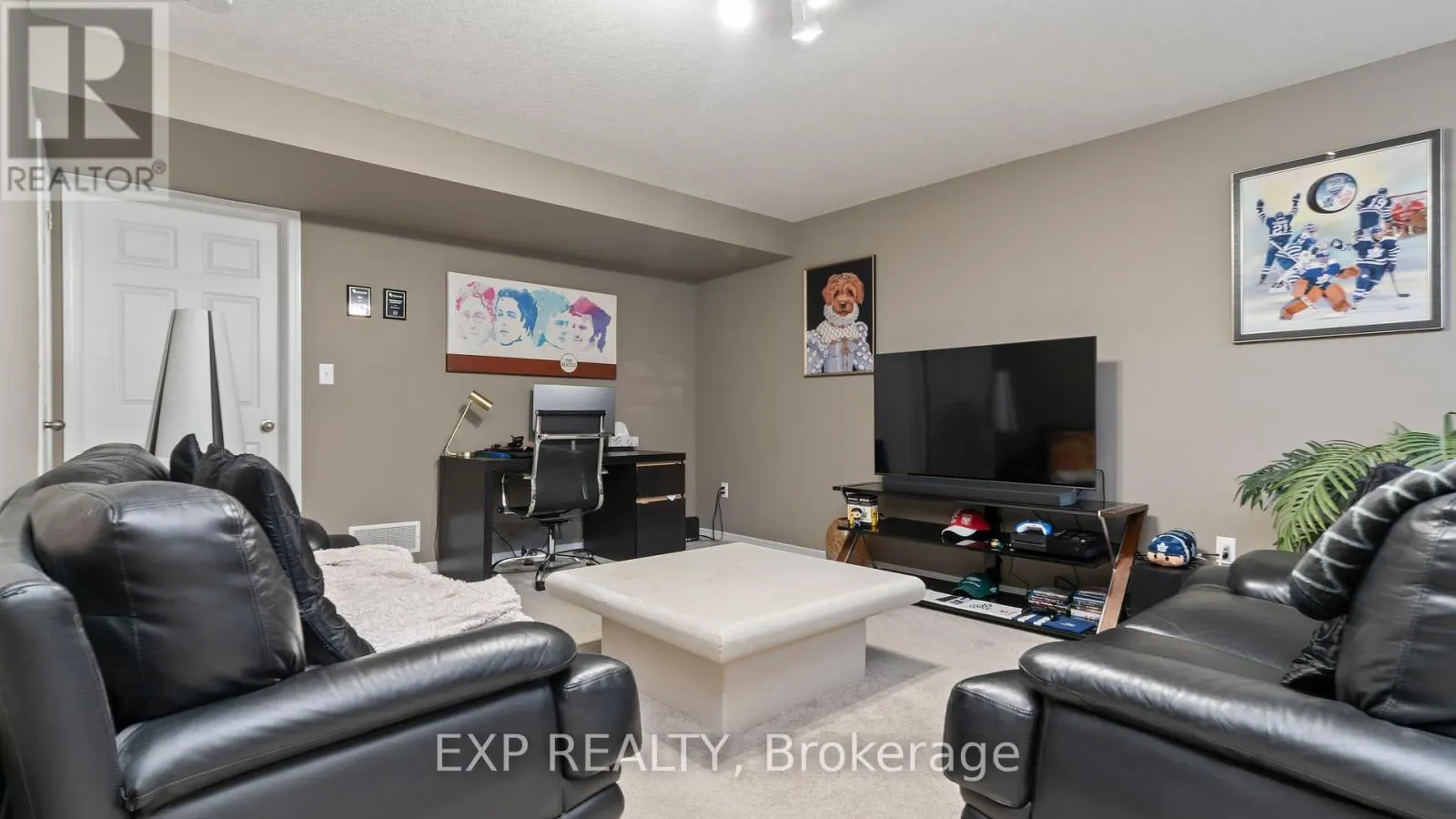 52 - 2635 BATEMAN TRAIL, #52