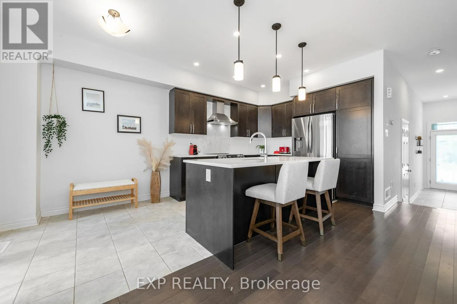 709 CAPRICORN CIRCLE