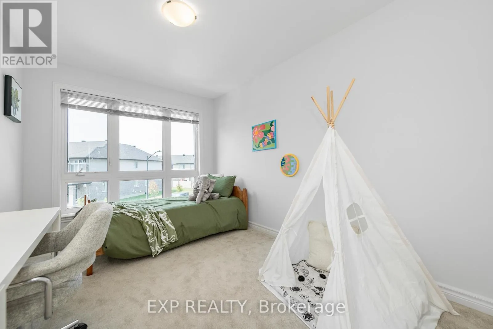 709 CAPRICORN CIRCLE
