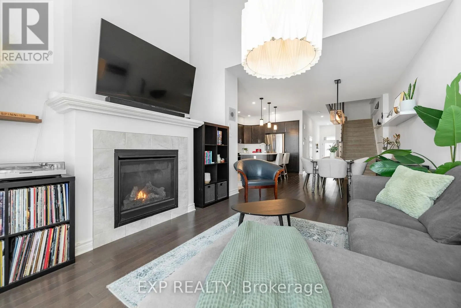 709 CAPRICORN CIRCLE