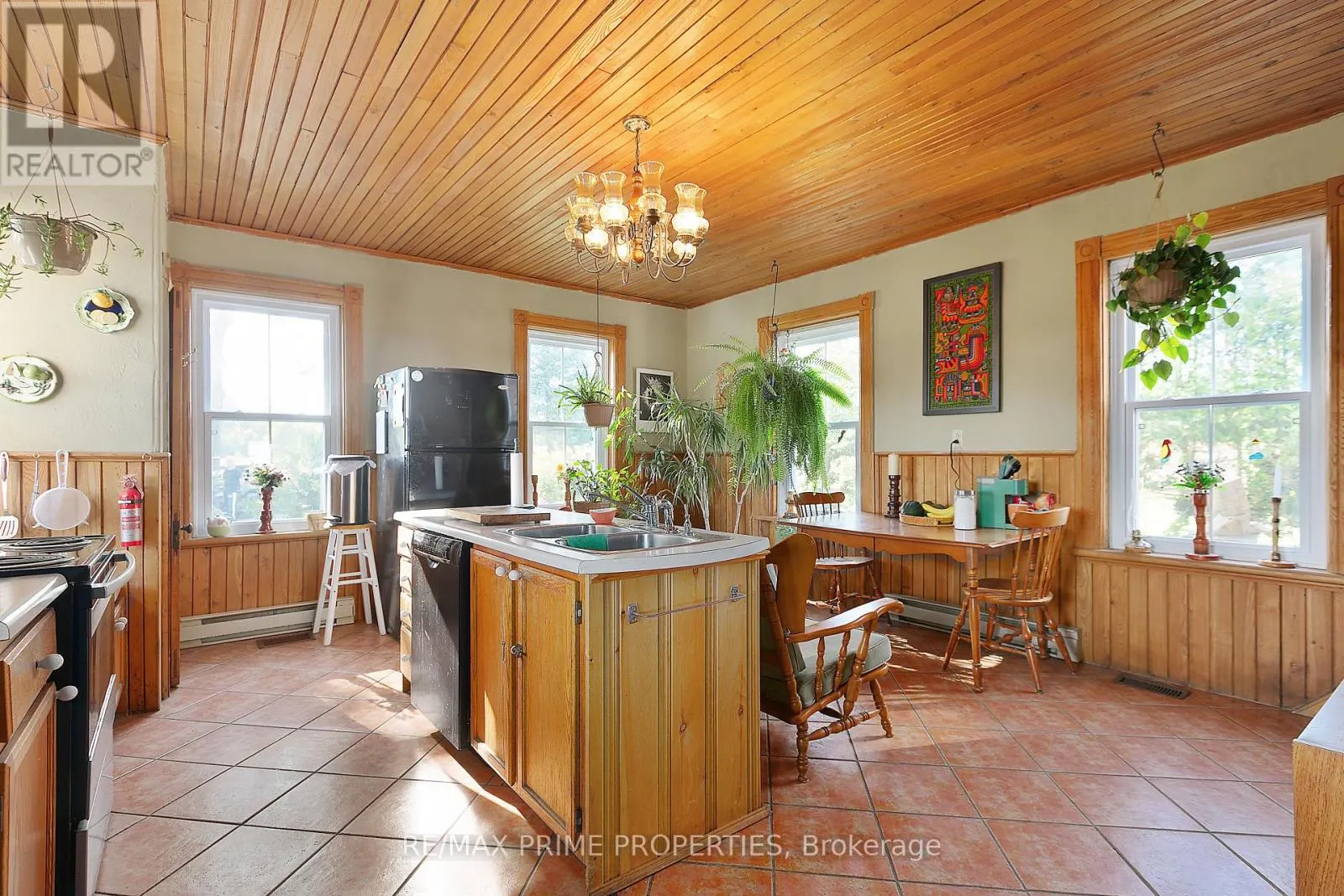650 CONCESSION 1 ROAD