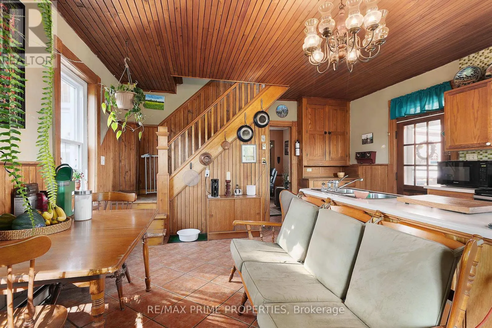 650 CONCESSION 1 ROAD