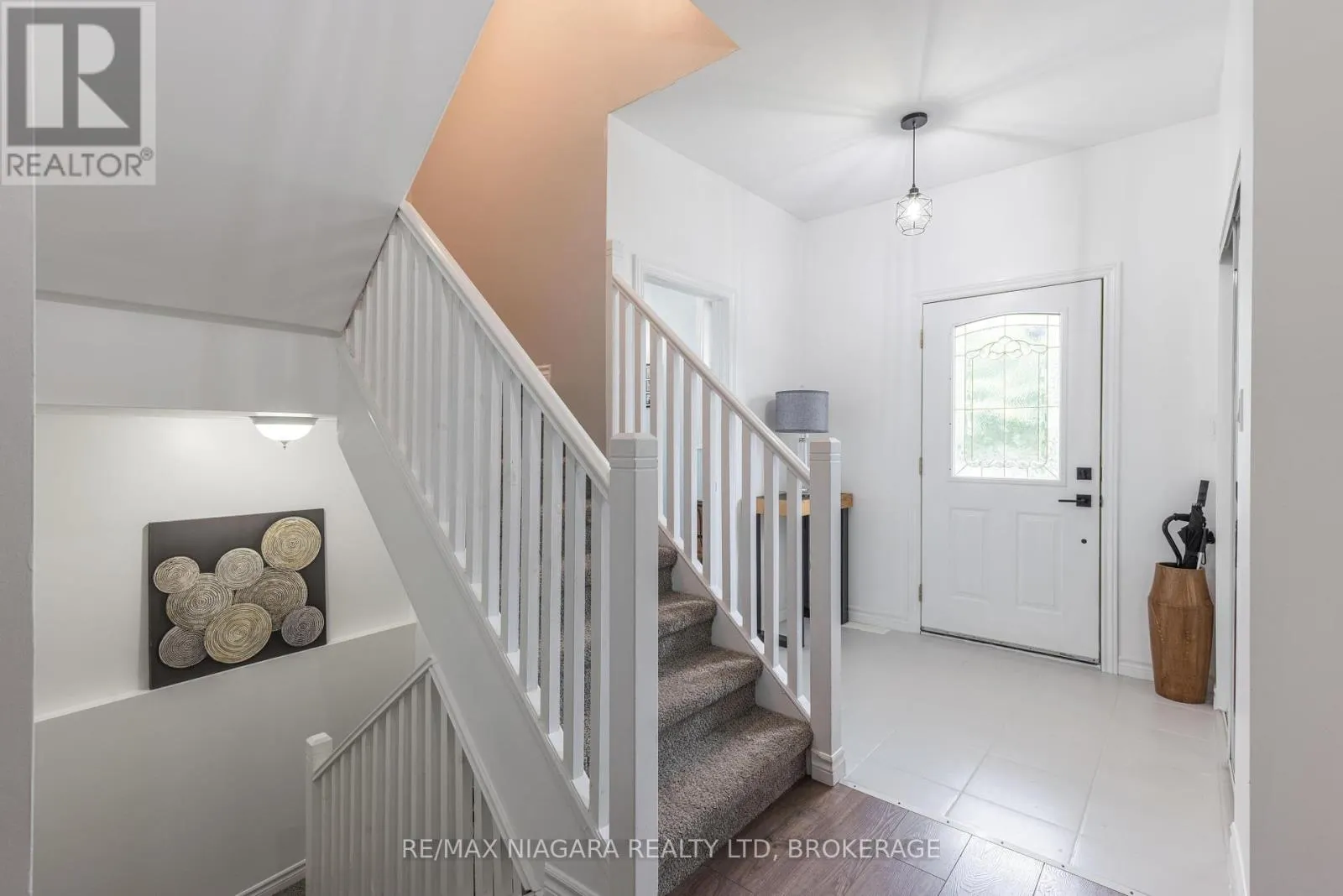 203 CAMBRIDGE ROAD E