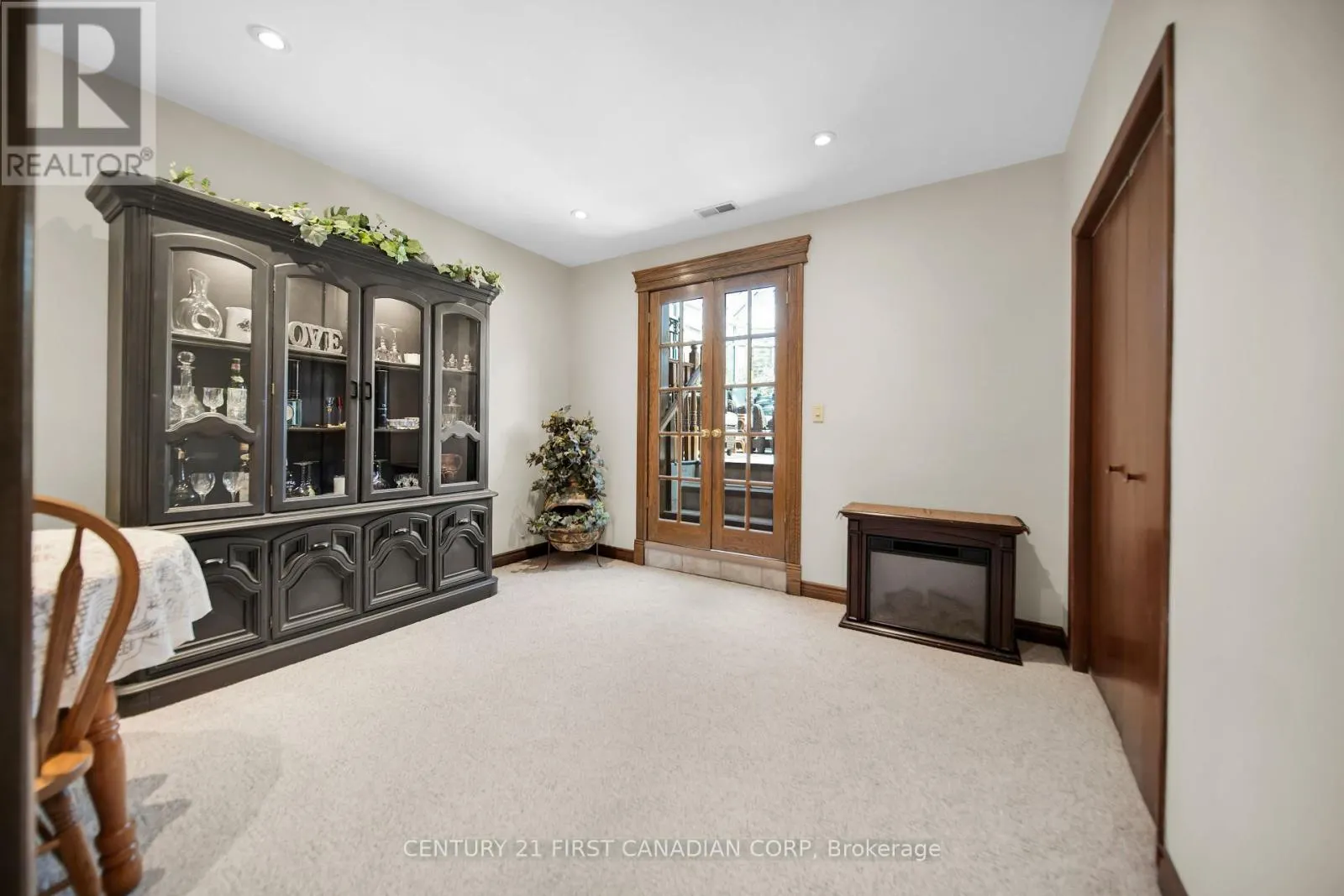10016 GRAHAM ROAD