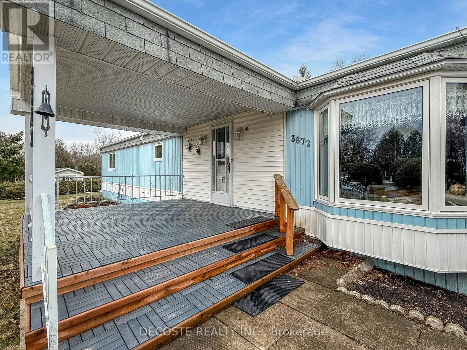 3872 BOBBY STREET