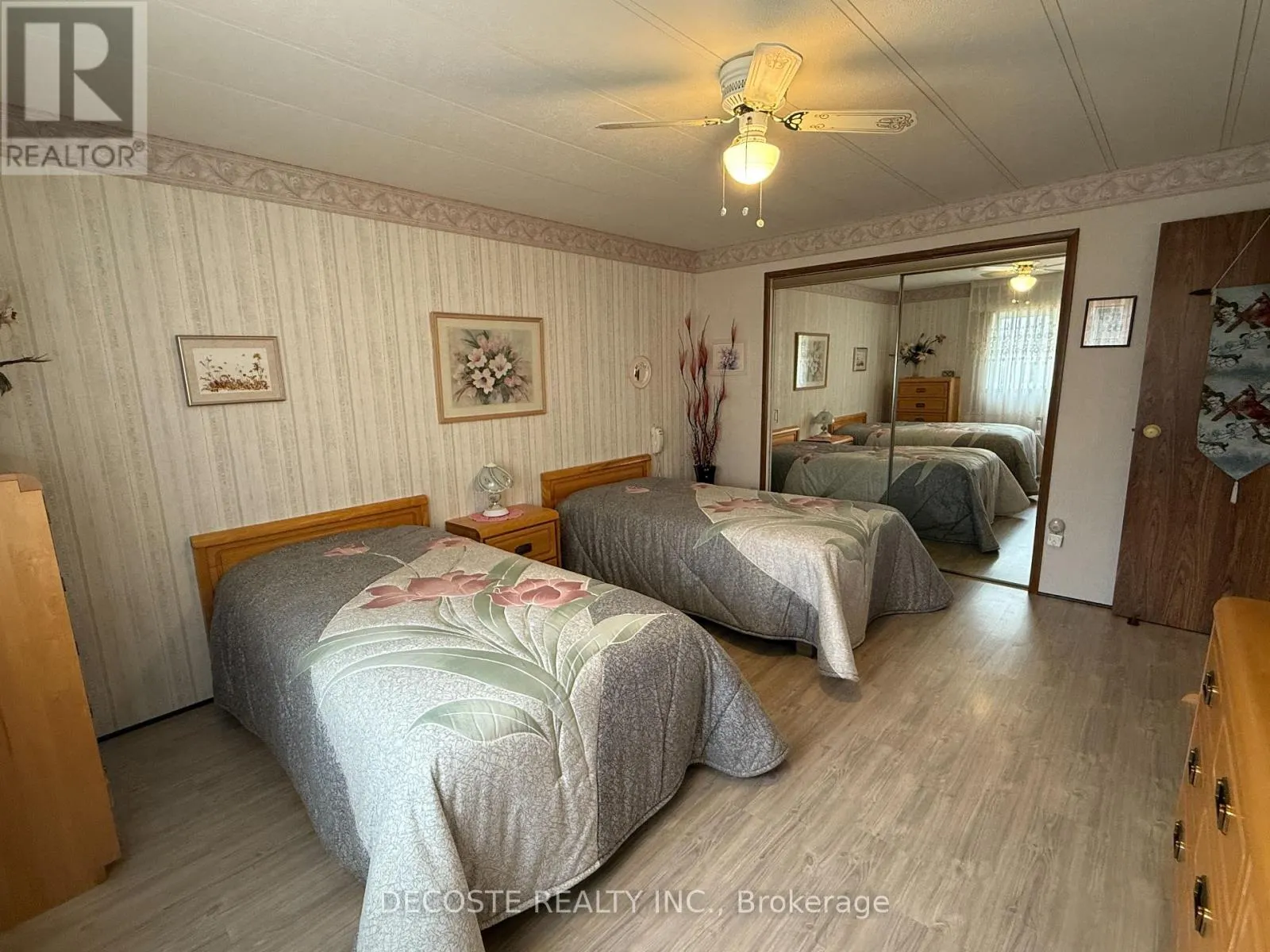 3872 BOBBY STREET