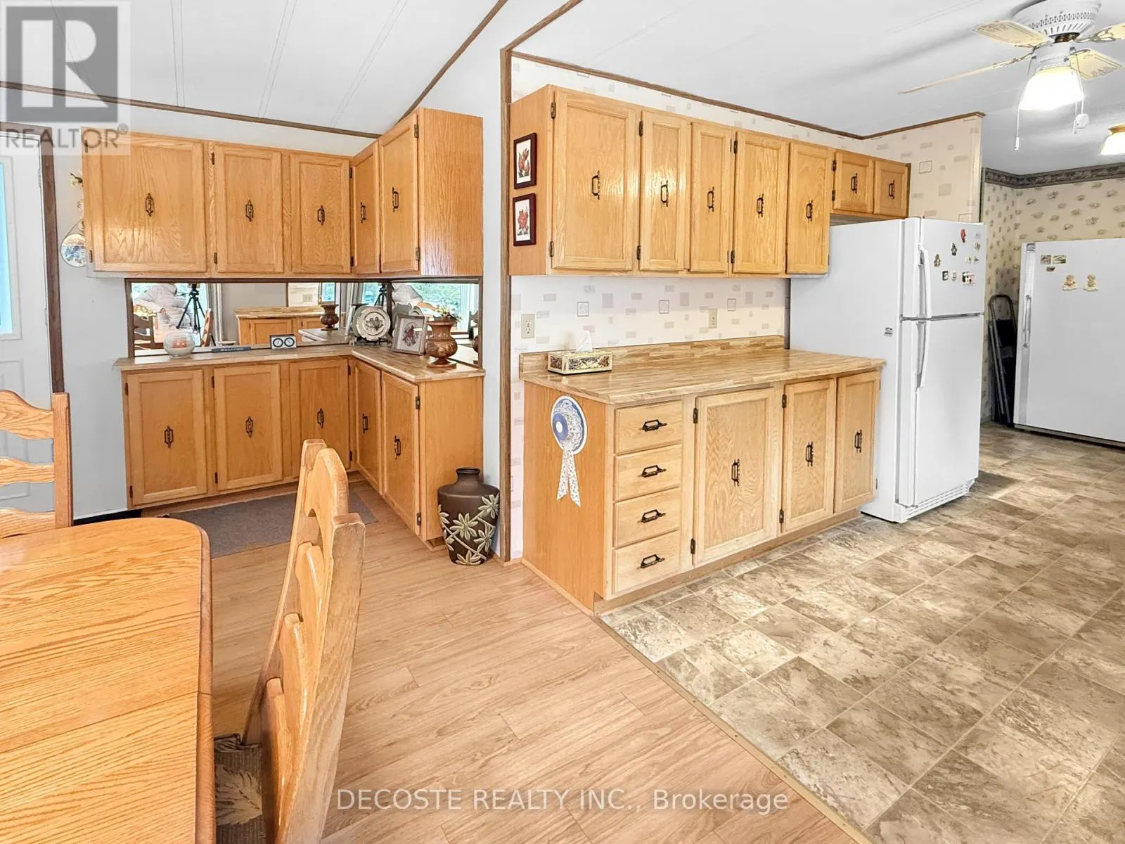 3872 BOBBY STREET