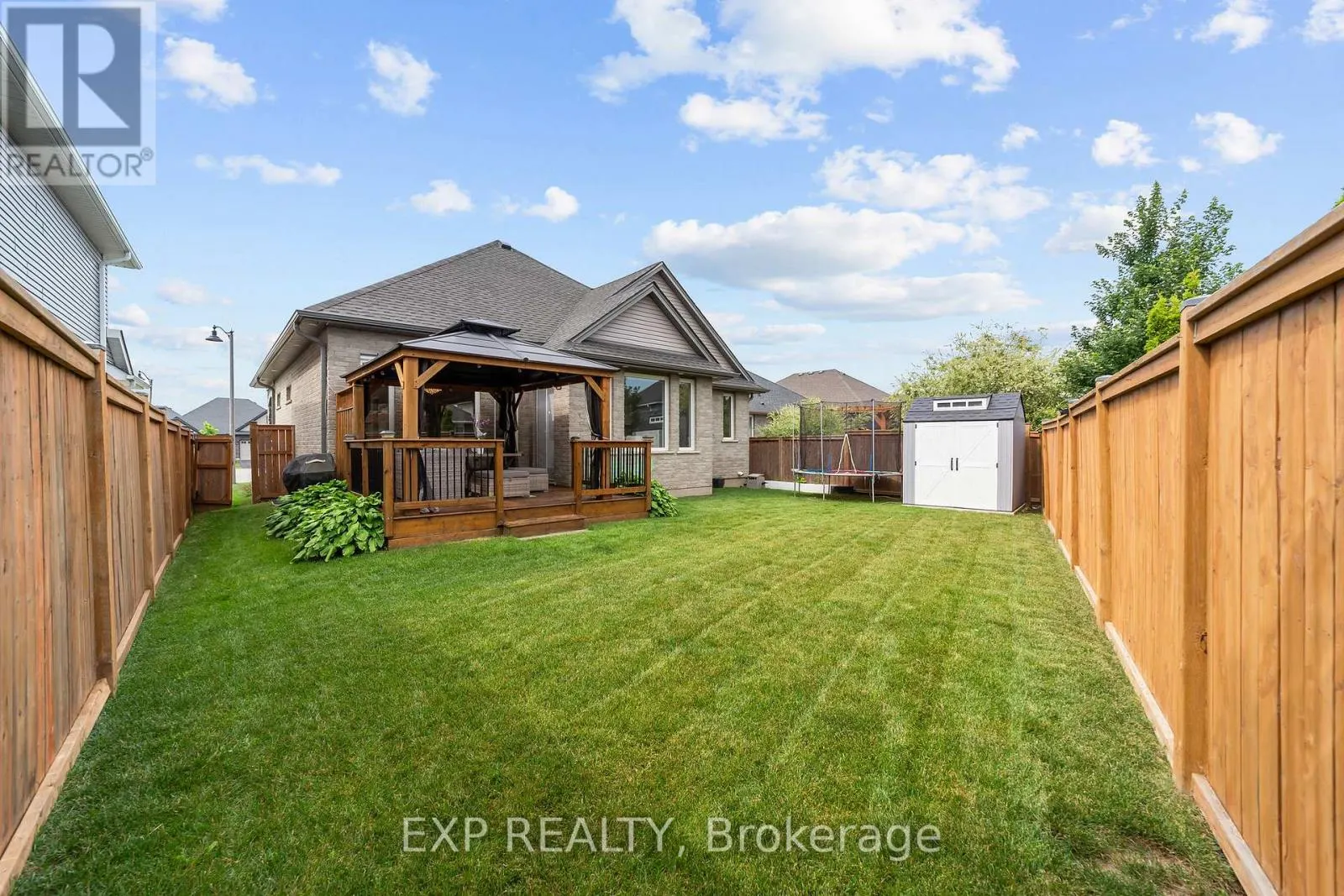 25 FOX HOLLOW COURT