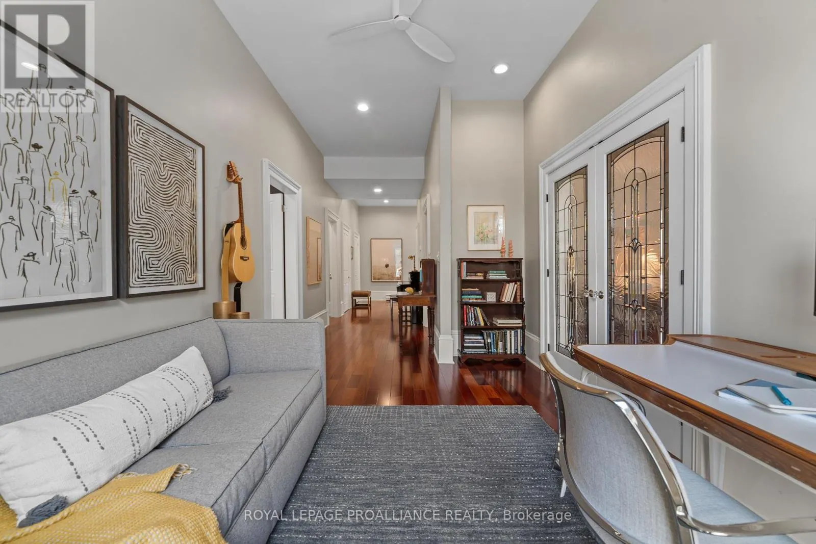 3 - 99 BRIDGE STREET E, #3