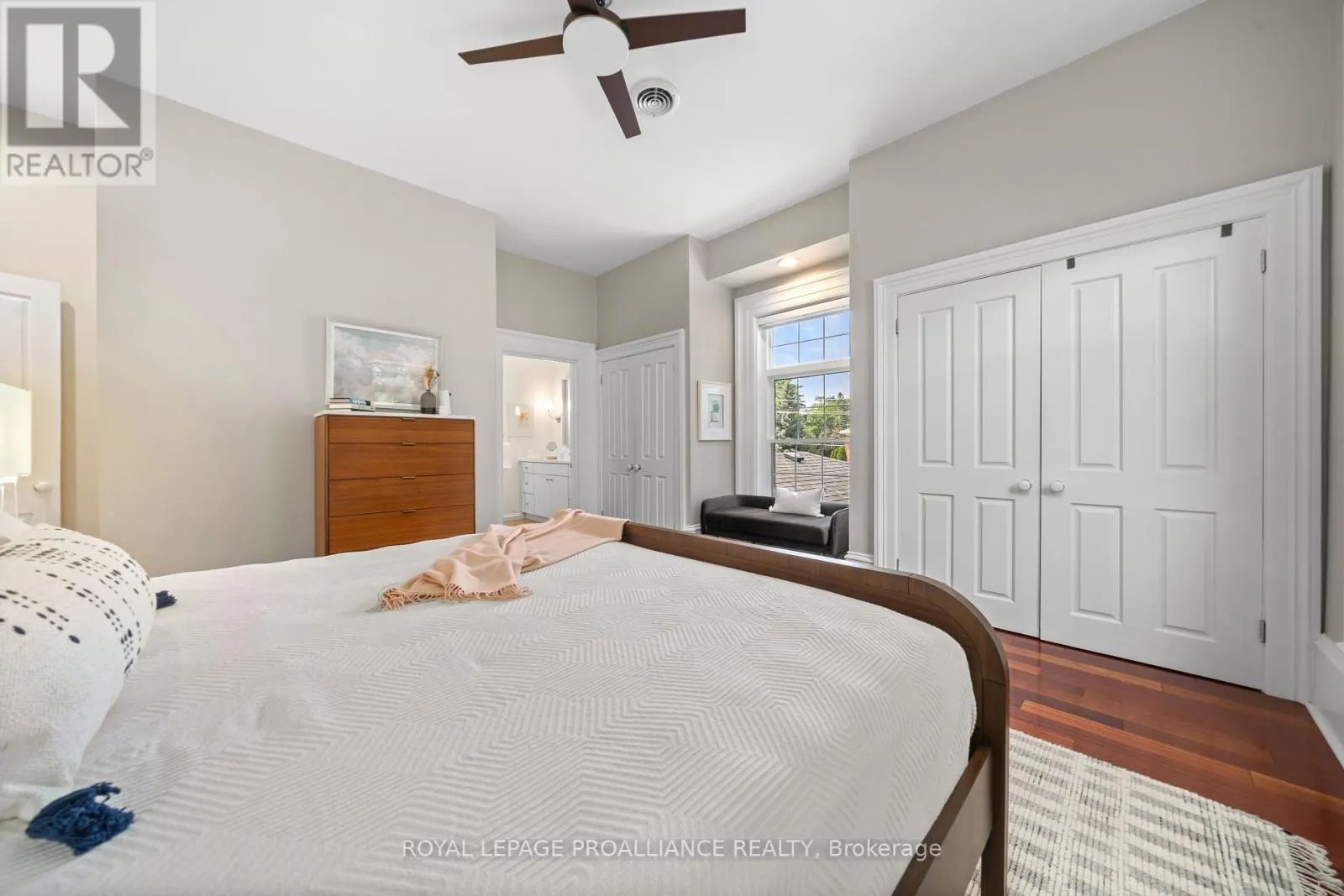 3 - 99 BRIDGE STREET E, #3