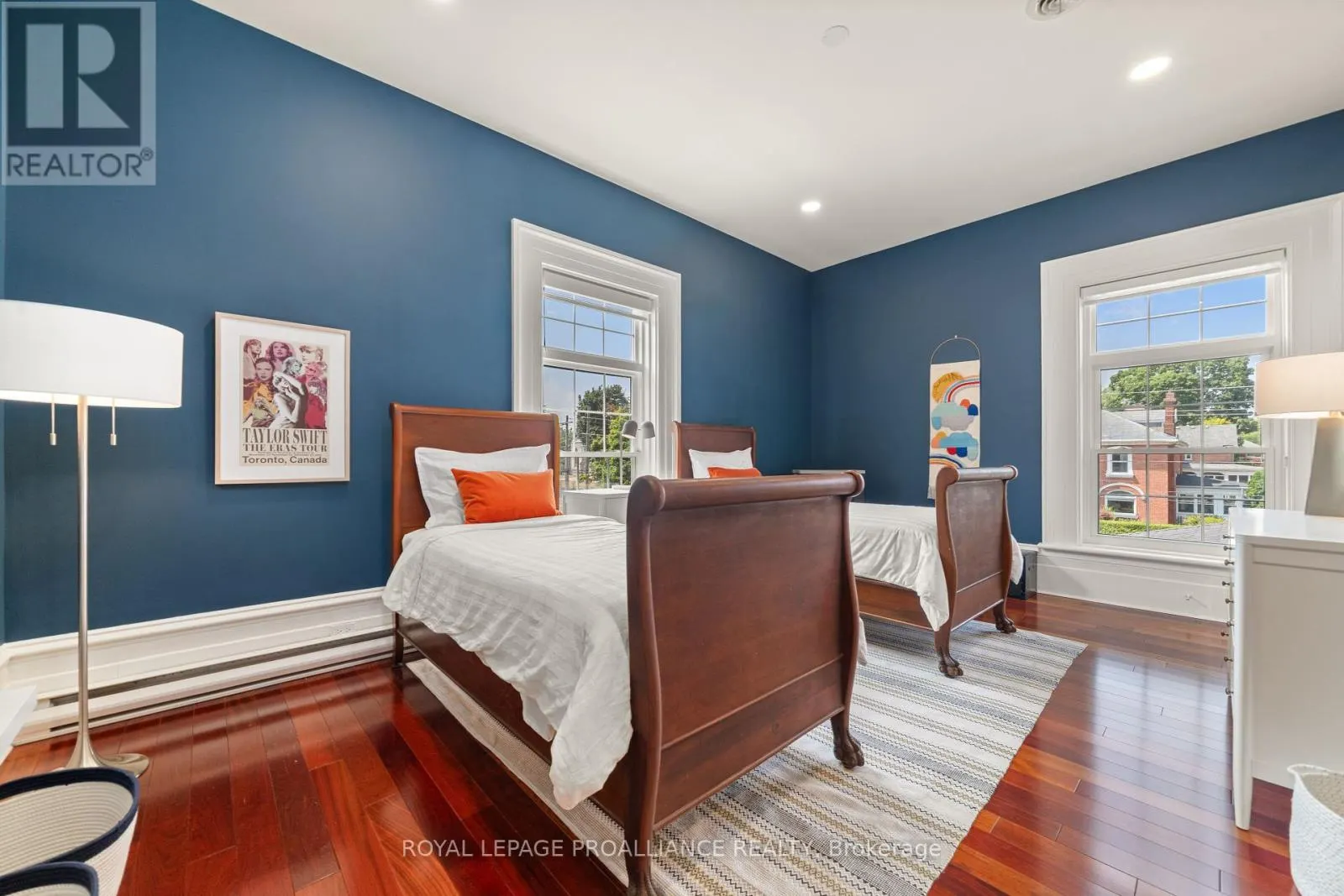 3 - 99 BRIDGE STREET E, #3