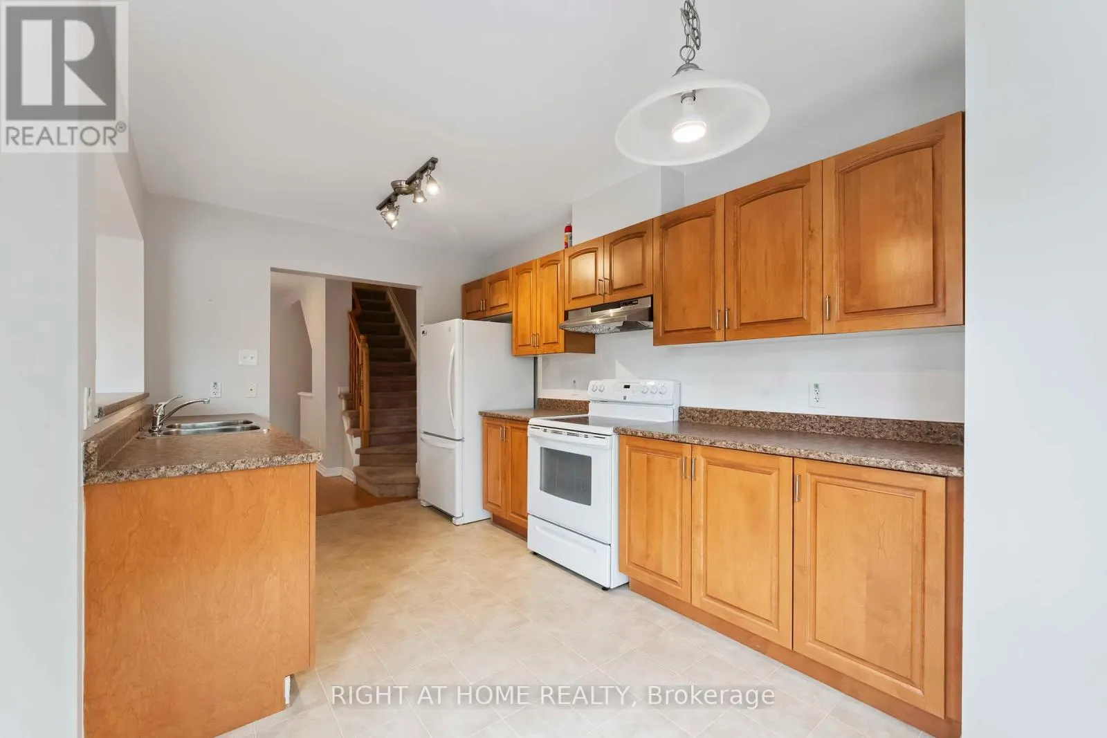 1011 ANDORA AVENUE