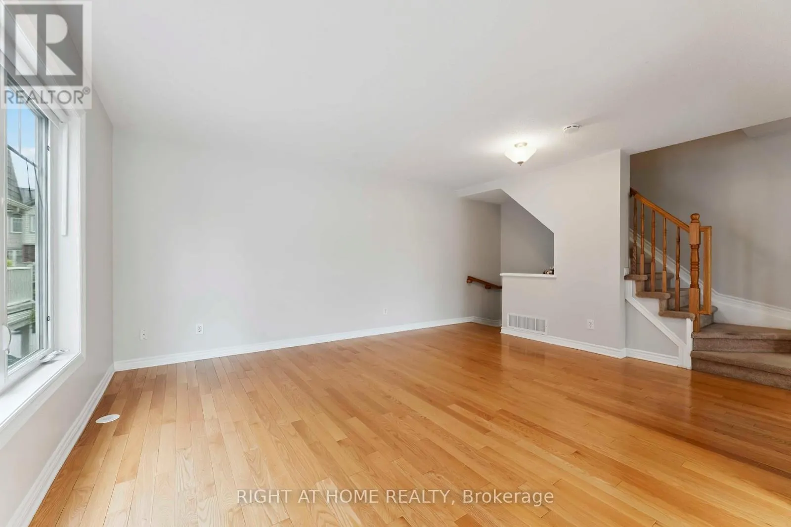 1011 ANDORA AVENUE