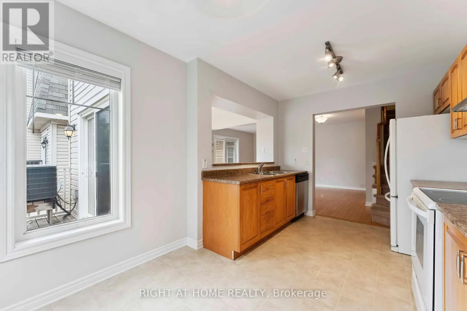 1011 ANDORA AVENUE