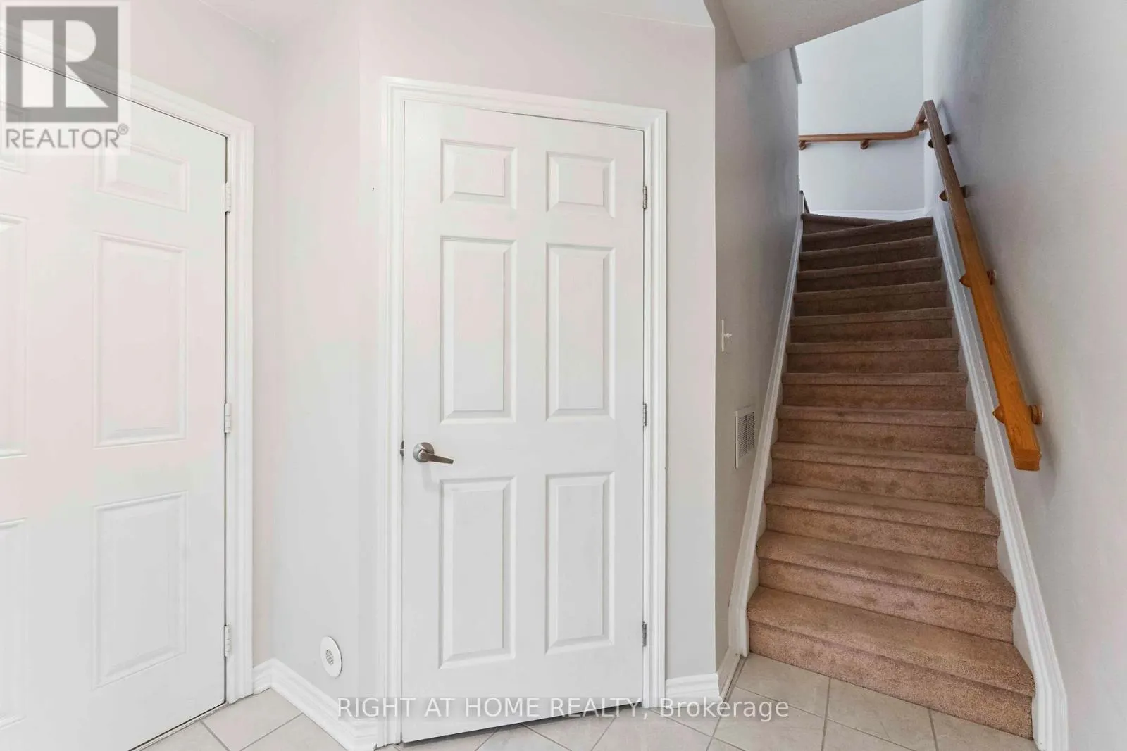 1011 ANDORA AVENUE