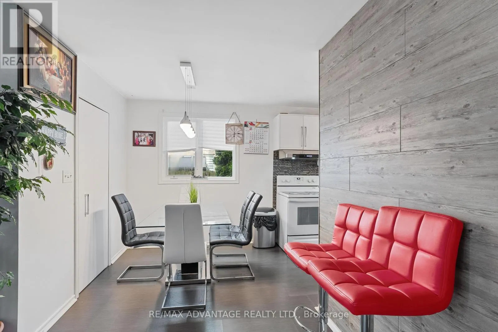 95 CLARENCE AVENUE