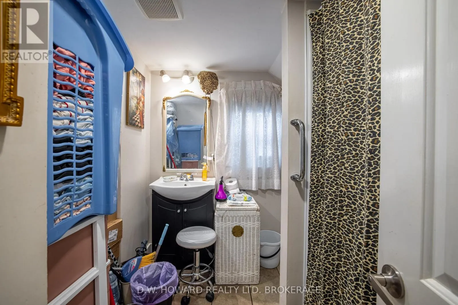 474 LAKESHORE ROAD