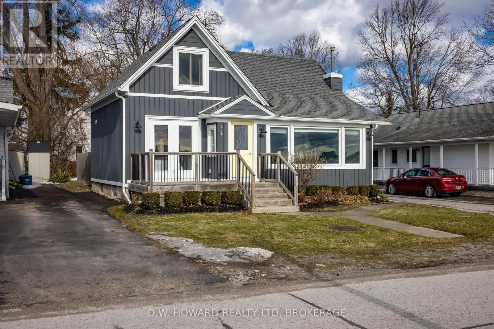 474 LAKESHORE ROAD