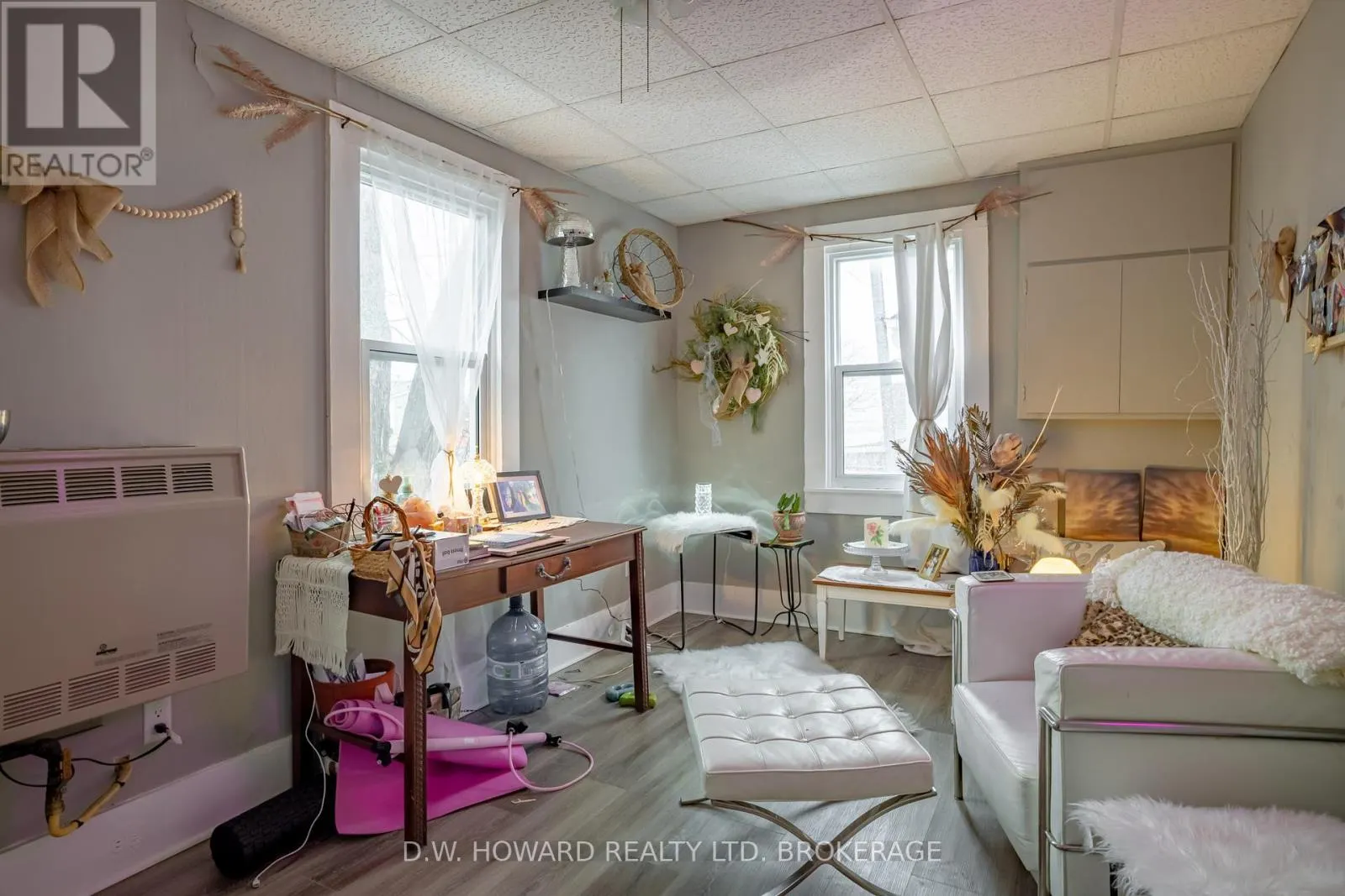 474 LAKESHORE ROAD