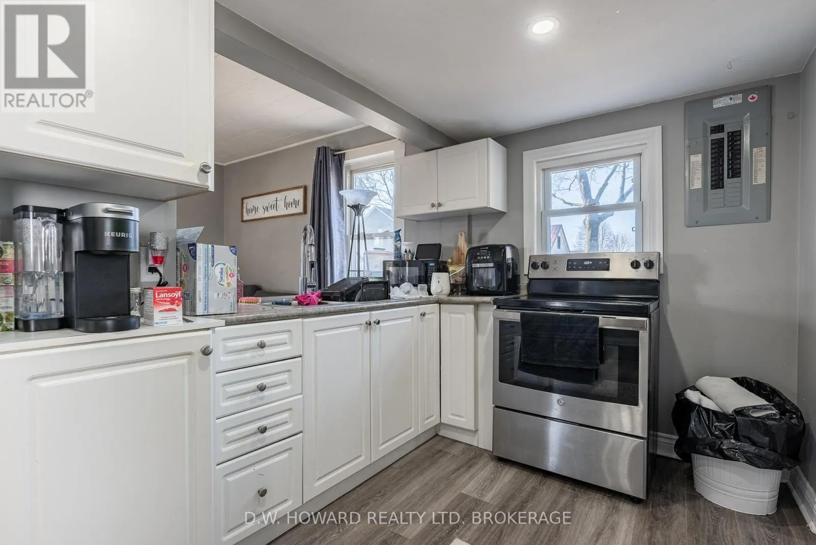 474 LAKESHORE ROAD