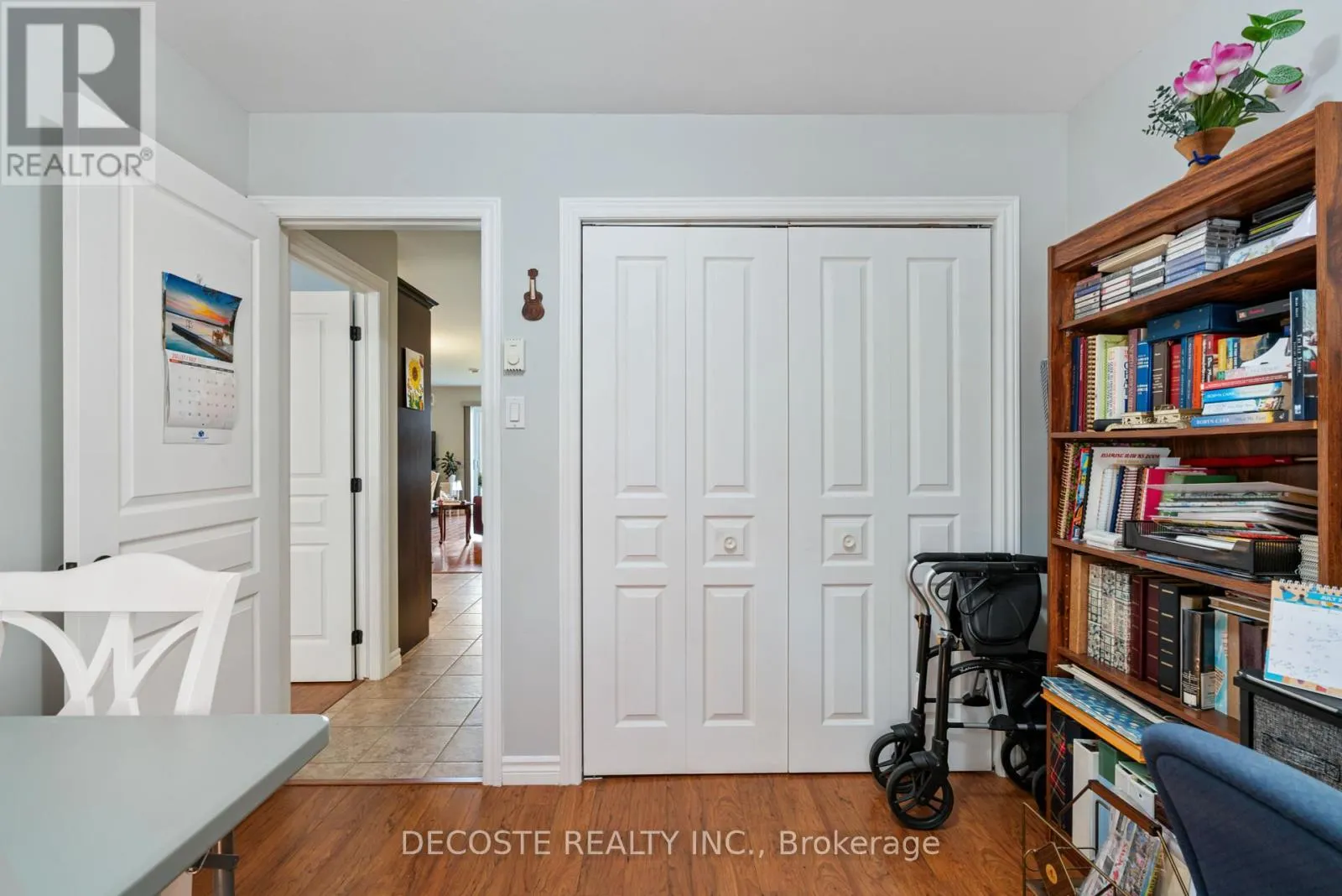 4 - 508 MASSIE CRESCENT