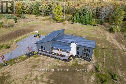 225 MITCHELLS CROSSROAD