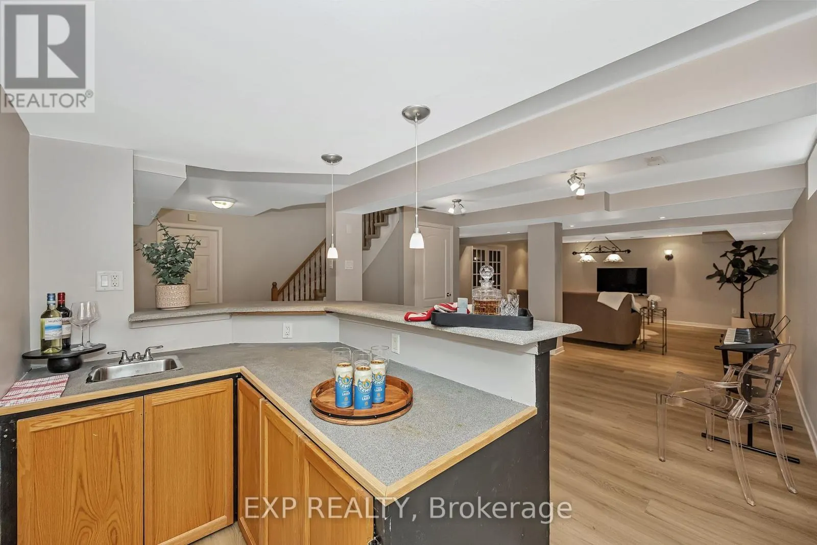 3722 MOUNTAIN MEADOWS CRESCENT N