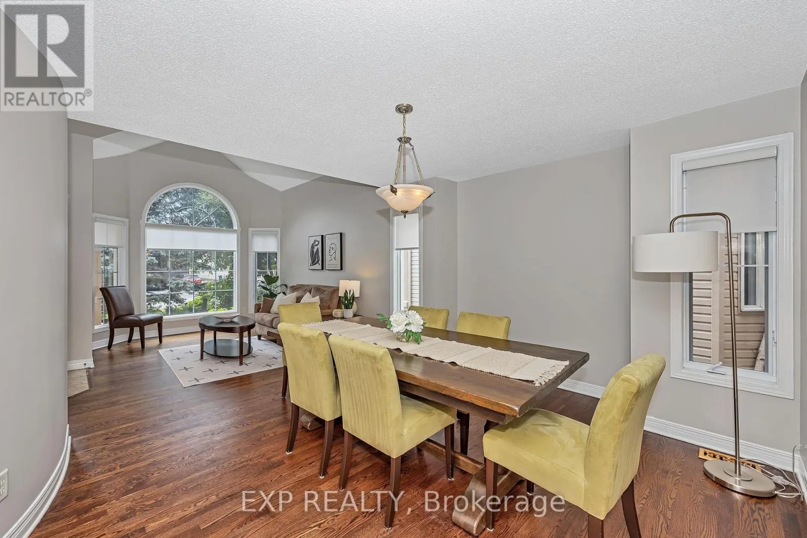 3722 MOUNTAIN MEADOWS CRESCENT N