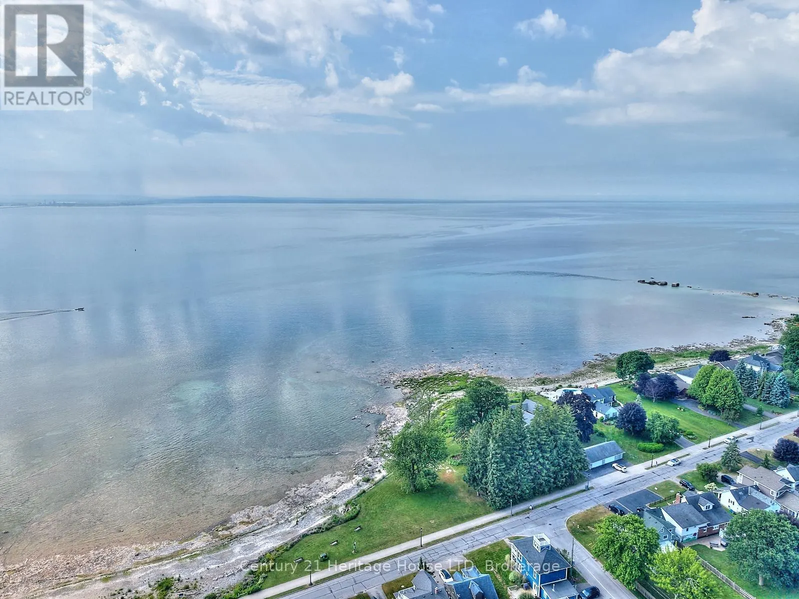 V/L LAKESHORE ROAD