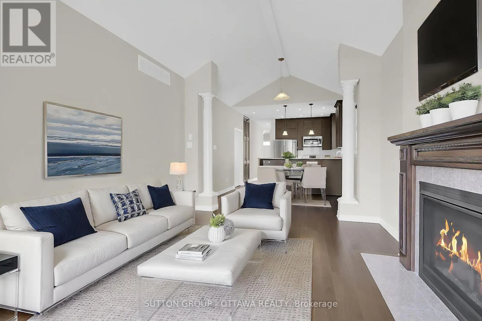 809 CARNELIAN CRESCENT