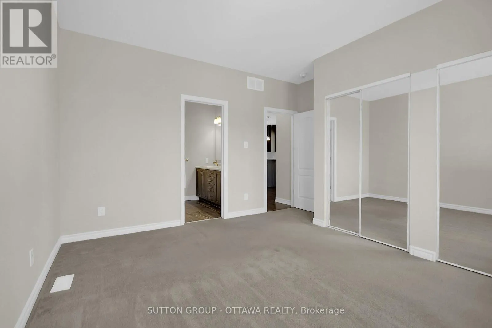 809 CARNELIAN CRESCENT