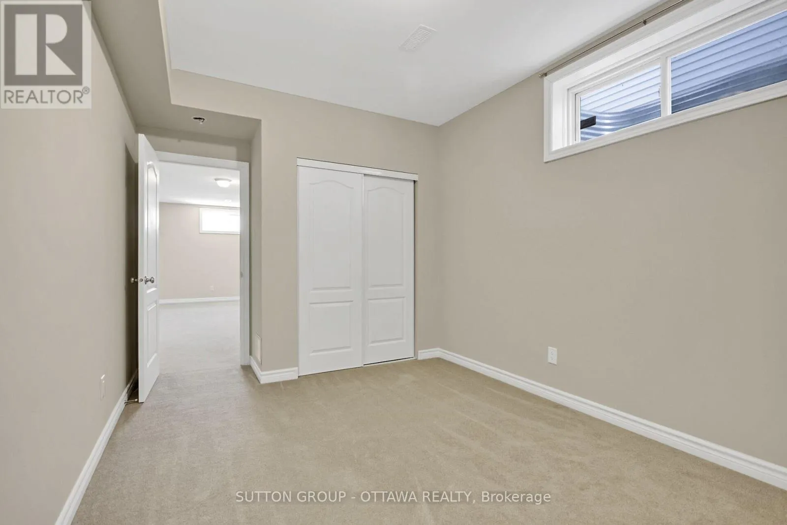 809 CARNELIAN CRESCENT